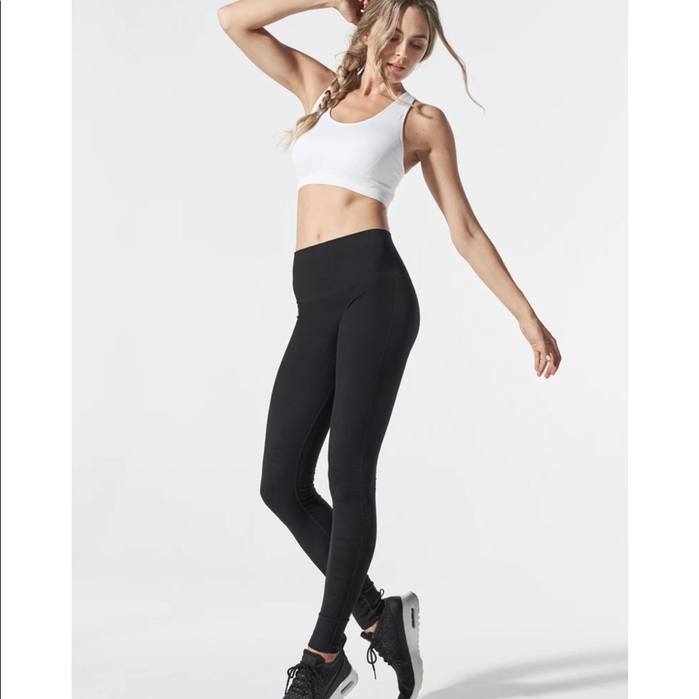 NWT MATERNITY SPORTSUPPORT HIPSTER CUFFED LEGGINGS